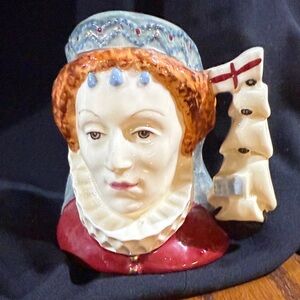Vintage Queen Elizabeth I of England Royal Doulton Mug